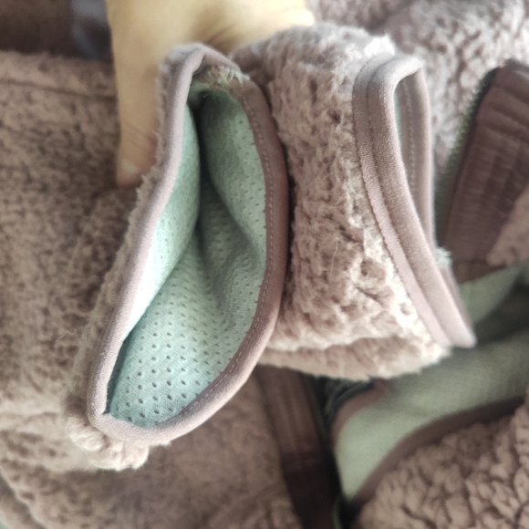 SHERPA HALF-ZIP Pullover - Picture 8 of 13